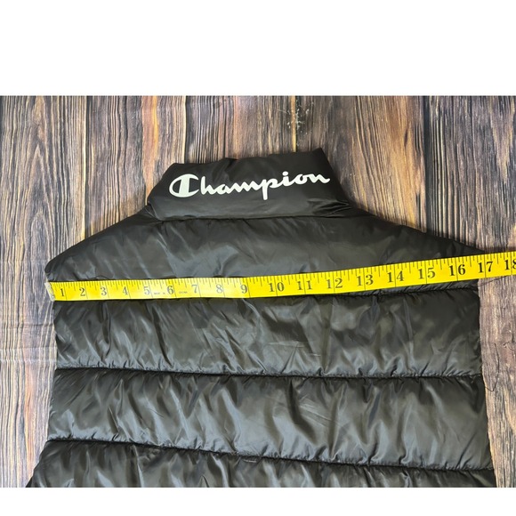 Champion Puffer Vest Mens M Black Full Zip Logo Quilted Athletic Outerwear - Picture 12 of 14